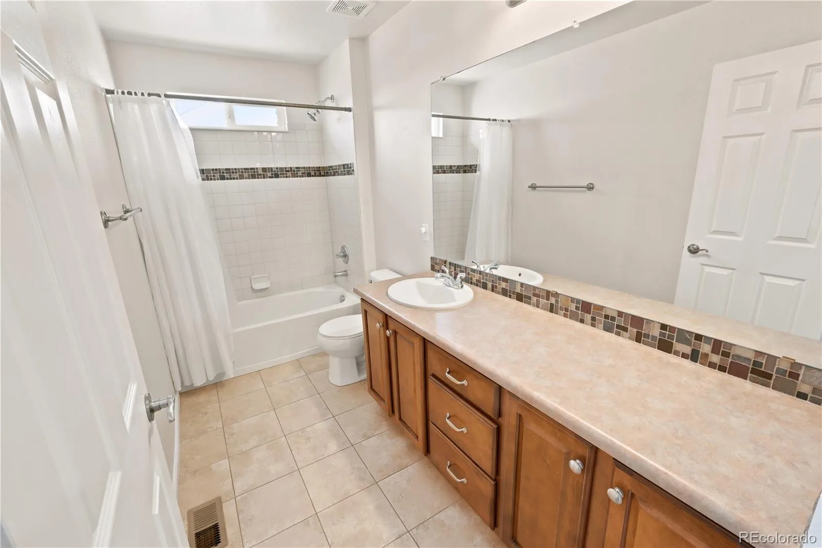 3064 Trailblazer Way Castle Rock CO 80109 MLS #REC9739861 08072026000550 1600 29
