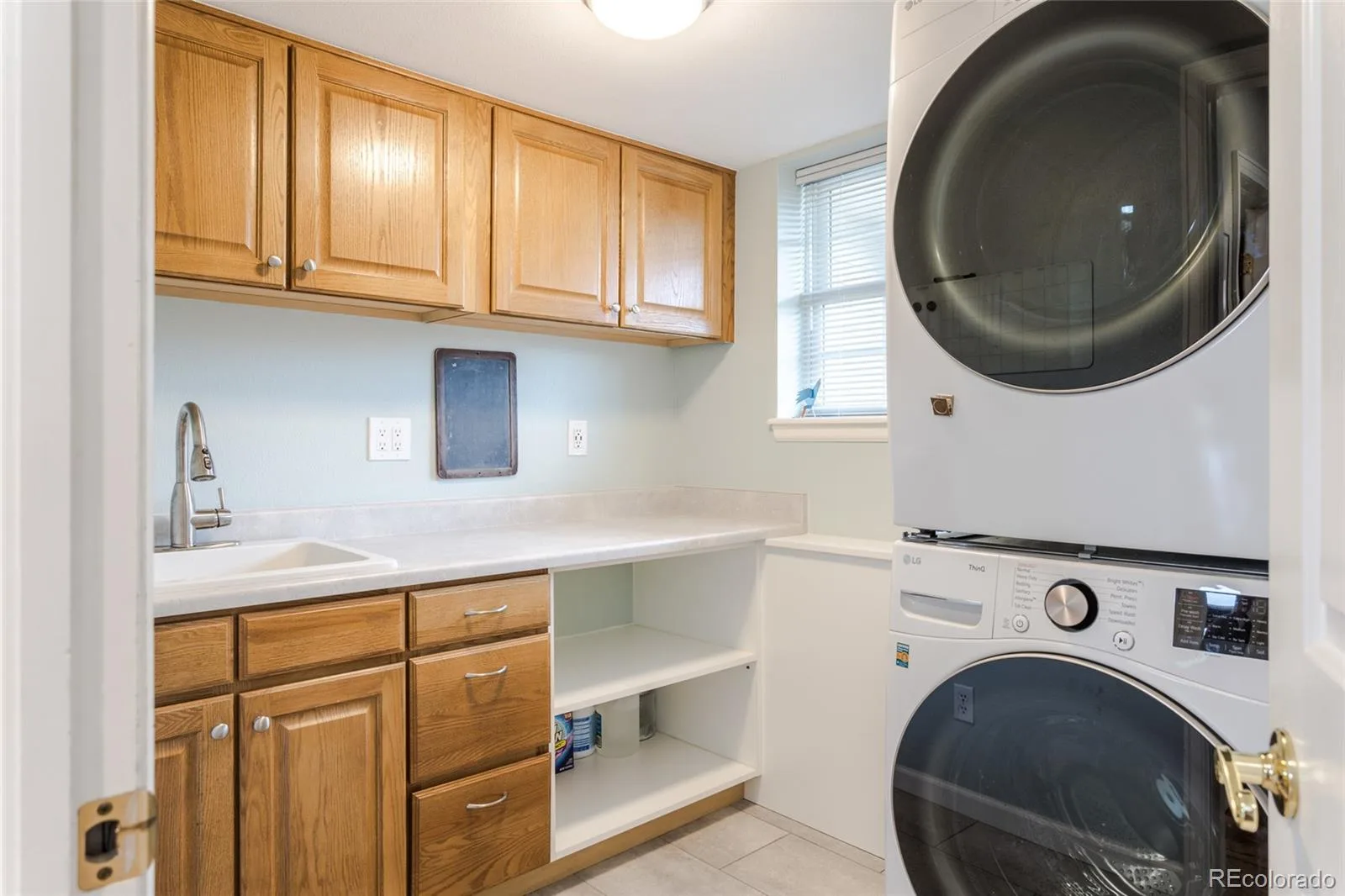 14210 W Evans Circle Lakewood CO 80228 | MLS #REC9740049 09252026025230 1600 12