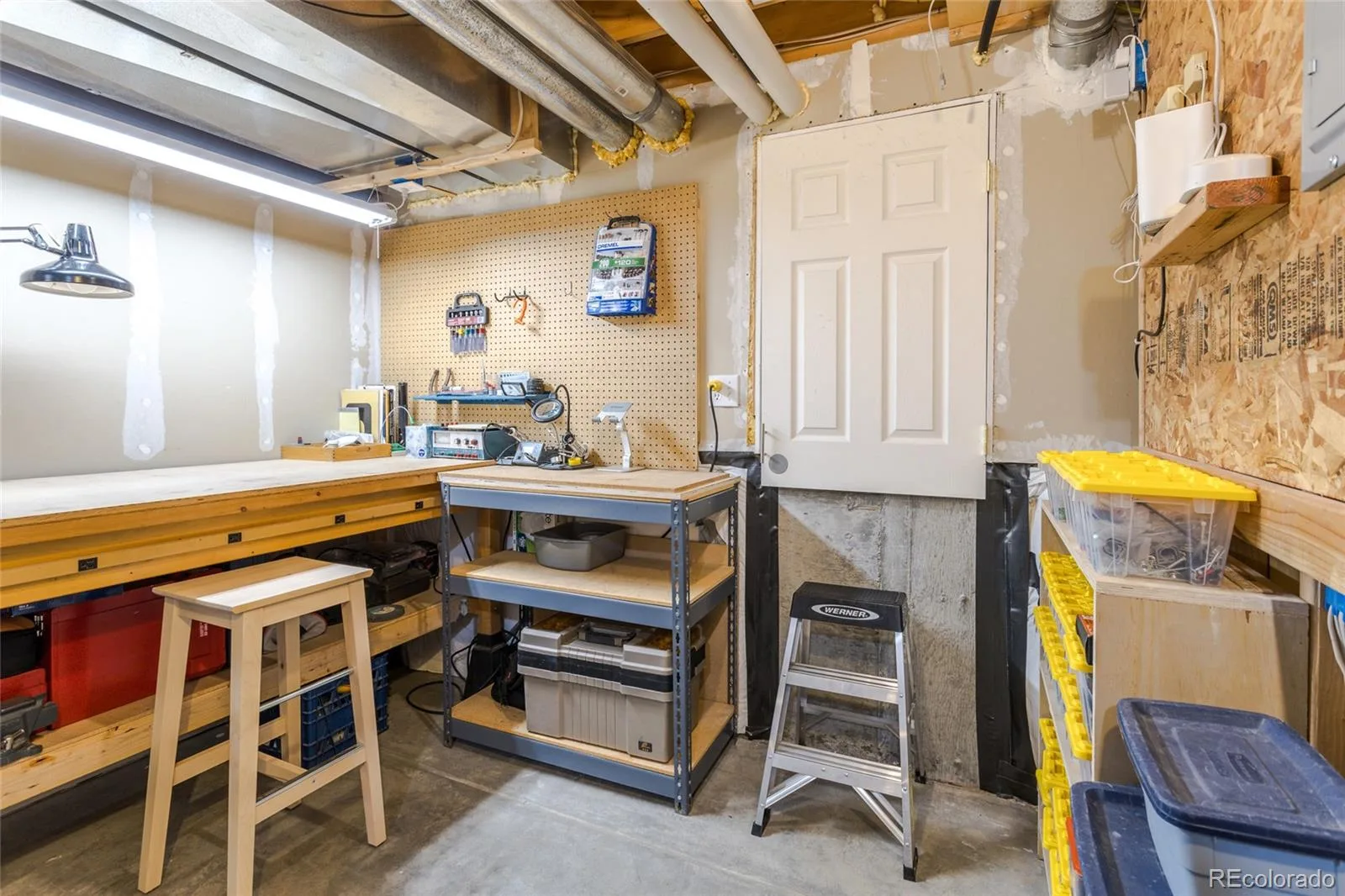 14210 W Evans Circle Lakewood CO 80228 | MLS #REC9740049 09252026025230 1600 26