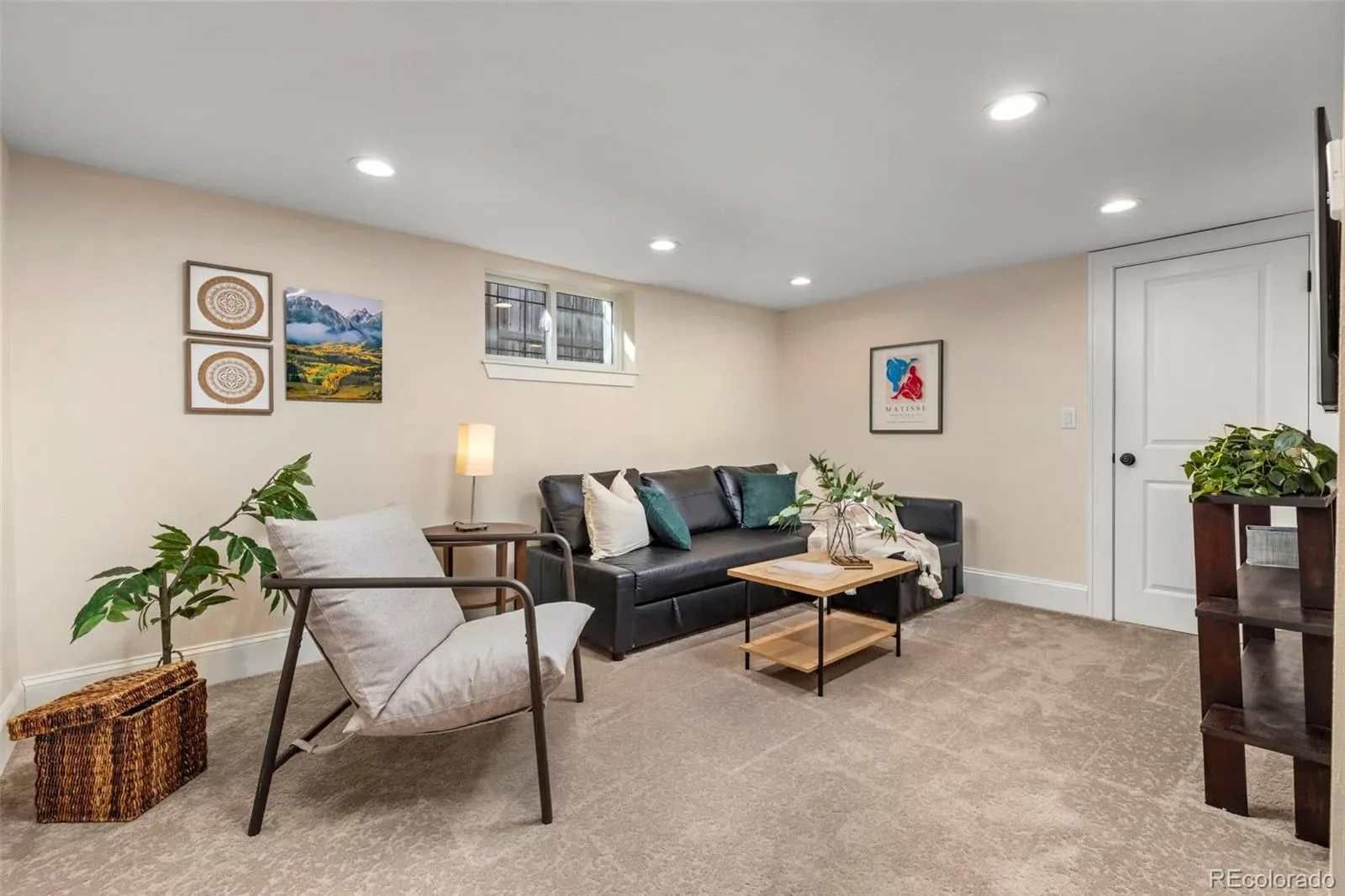 03192026034808 1600 22