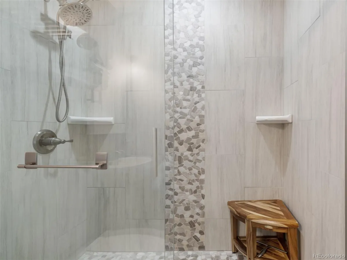 04132026230901 1200 10