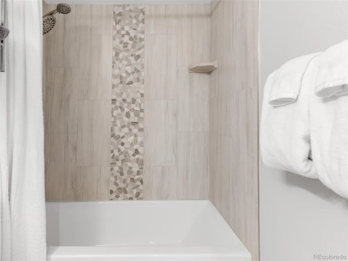 04132026230901 1200 30