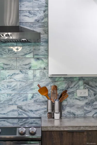 3295 Blake Street #102 Denver CO 80205 MLS #REC9744970 06082026212900 800 22