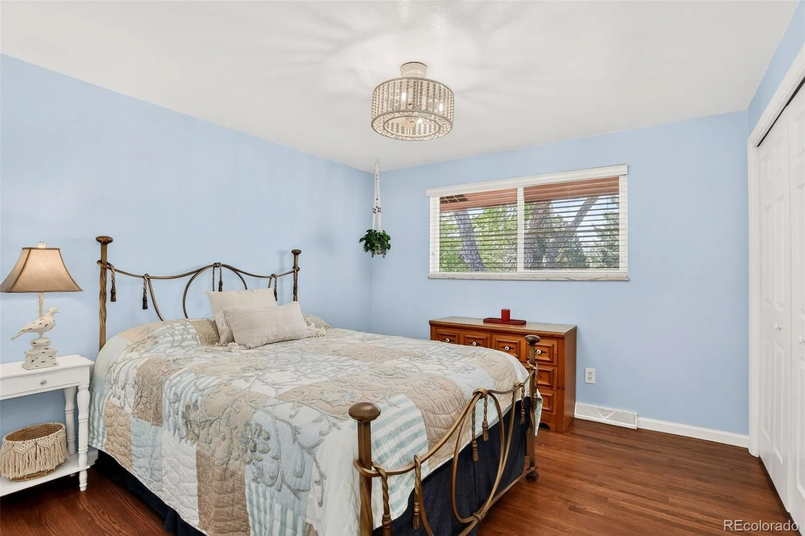 7601 E Oxford Avenue Denver CO 80237 MLS #REC9745132 05202026062153 1600 23