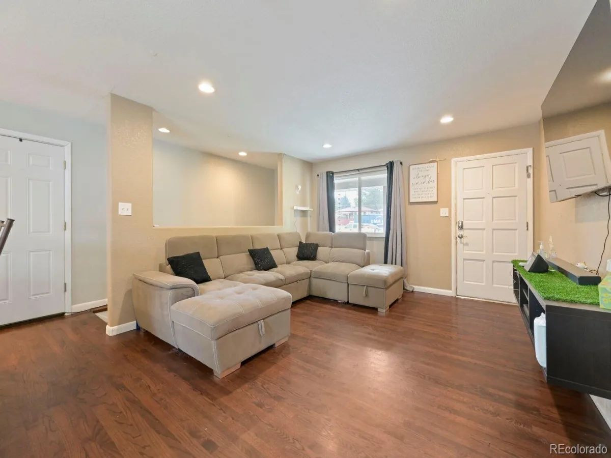 1248 S Eaton Street Lakewood CO 80232 MLS #REC9748785 07082026225829 1200 1