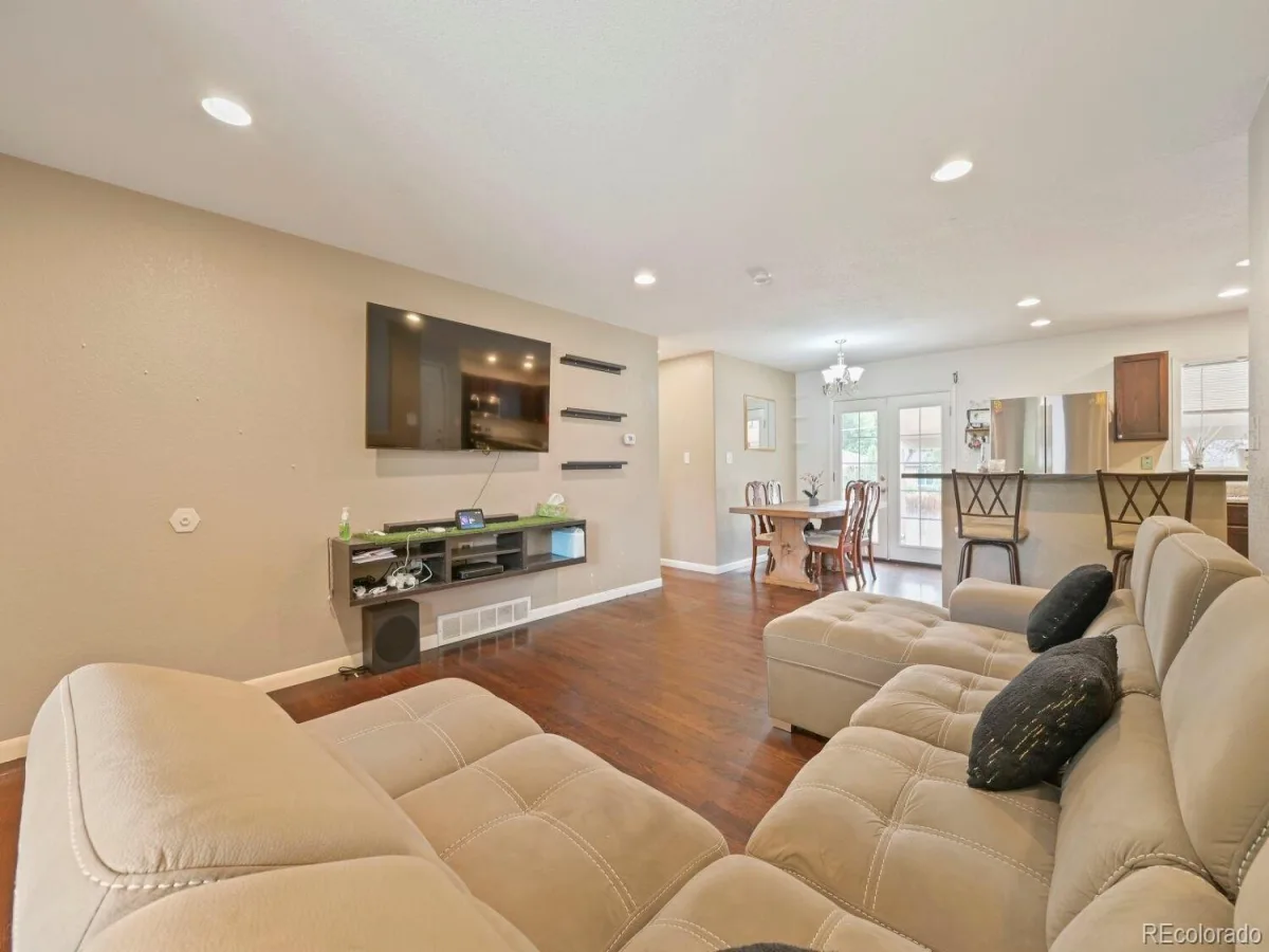 1248 S Eaton Street Lakewood CO 80232 MLS #REC9748785 07082026225829 1200 4