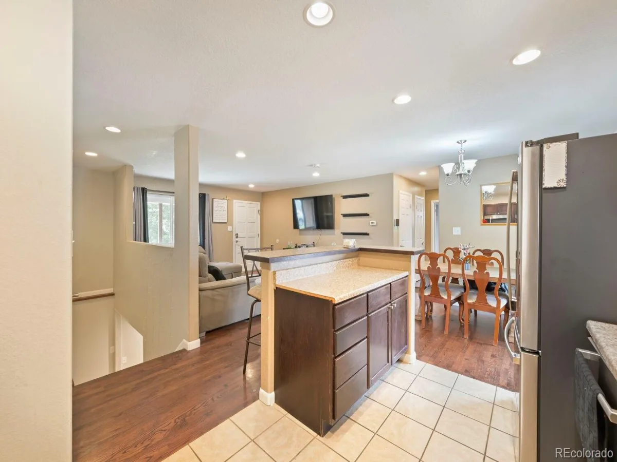 1248 S Eaton Street Lakewood CO 80232 MLS #REC9748785 07082026225829 1200 9