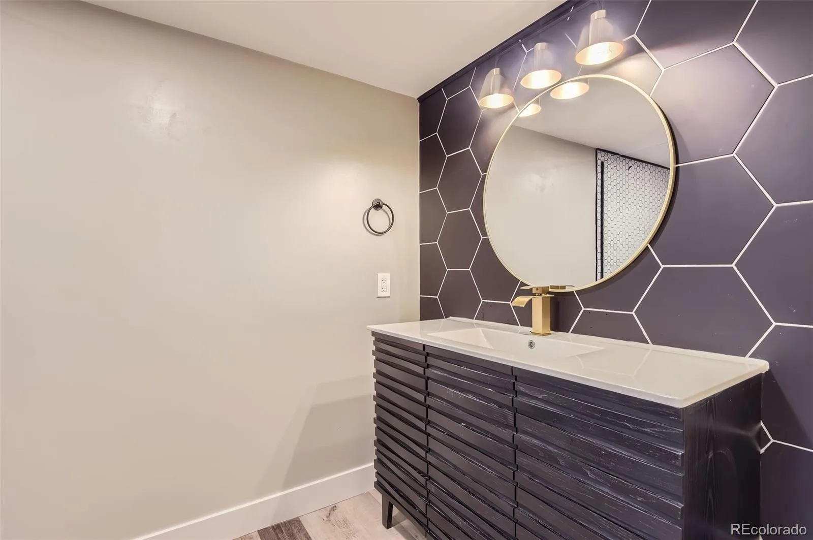 3576 S Holly Street Denver CO 80237 MLS #REC9750414 06052026064509 1600 23