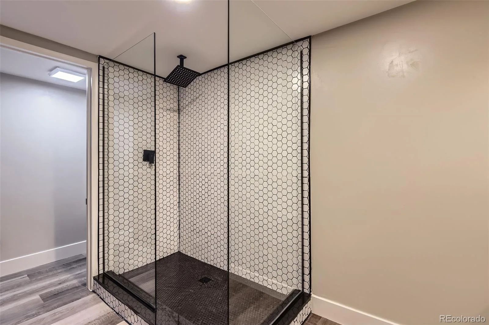 3576 S Holly Street Denver CO 80237 MLS #REC9750414 06052026064509 1600 24