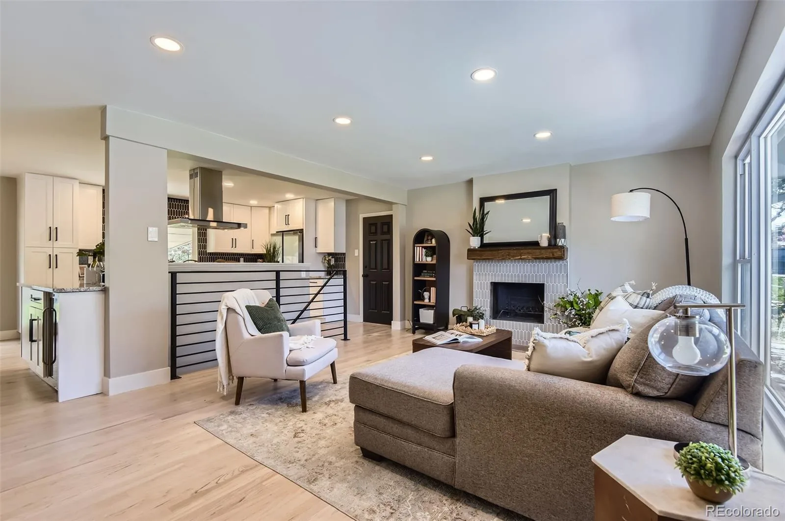3576 S Holly Street Denver CO 80237 MLS #REC9750414 06052026064509 1600 4