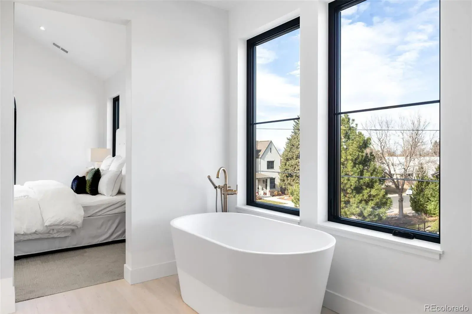 01072026015612 1600 26