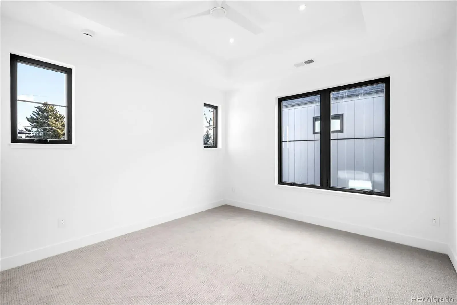 01072026015612 1600 32