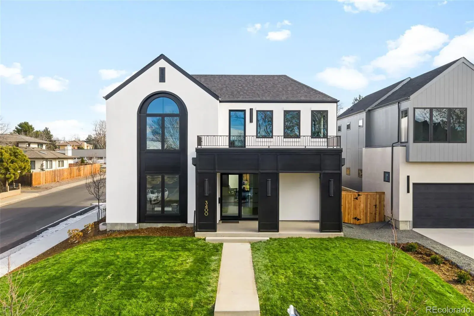 01072026015612 1600 44