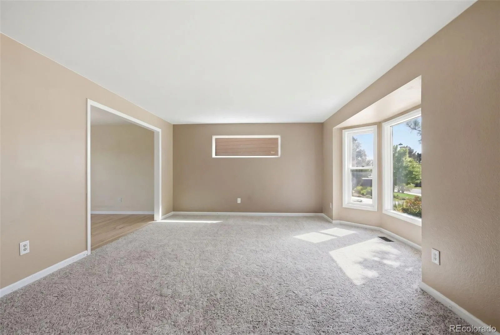 5671 S Killarney Way Centennial CO 80015 MLS #REC9755428 05132026212908 1600 3