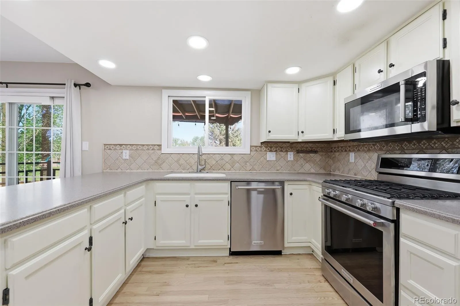 5671 S Killarney Way Centennial CO 80015 MLS #REC9755428 05132026212908 1600 5