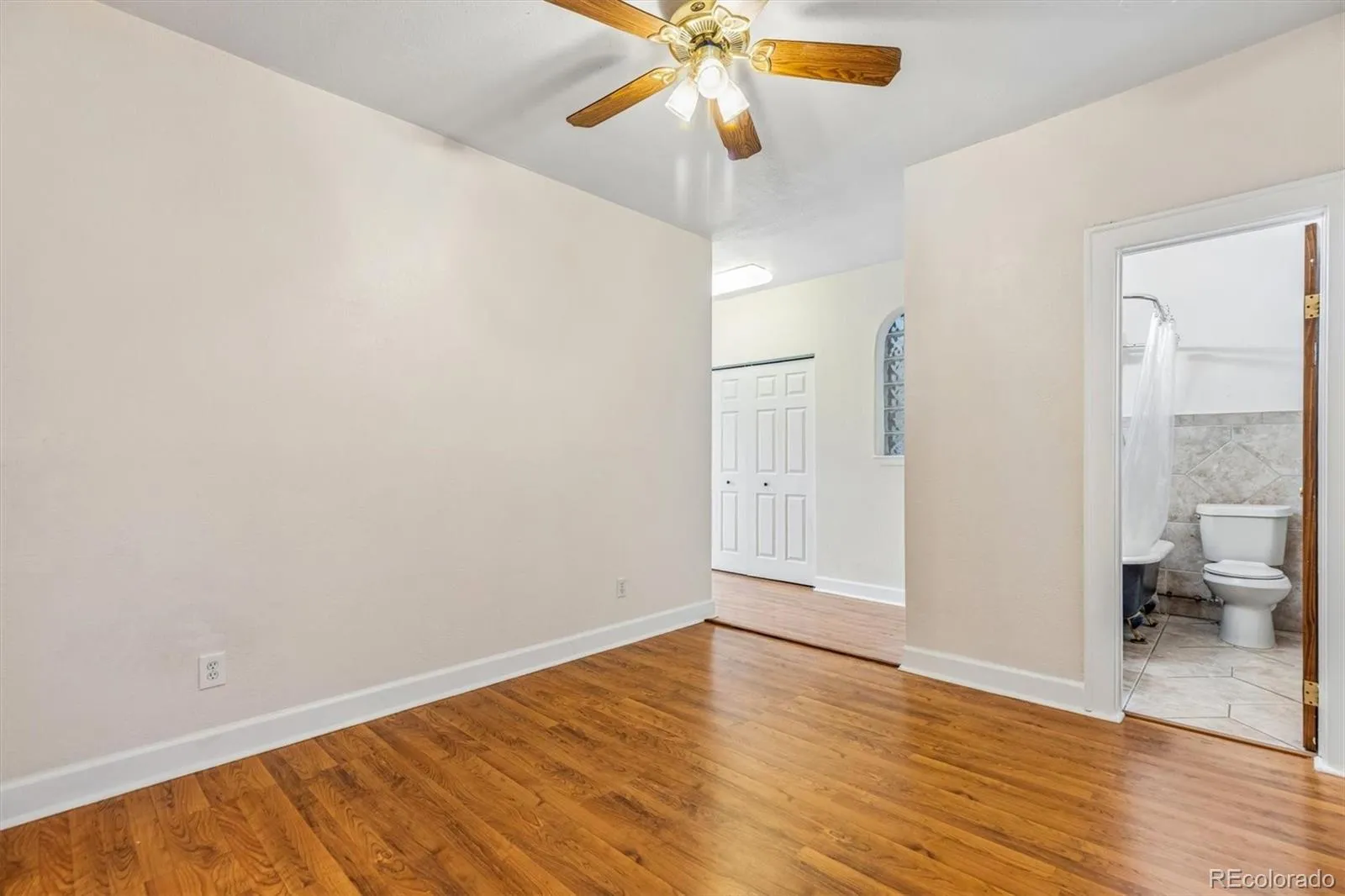 04112026192148 1600 10