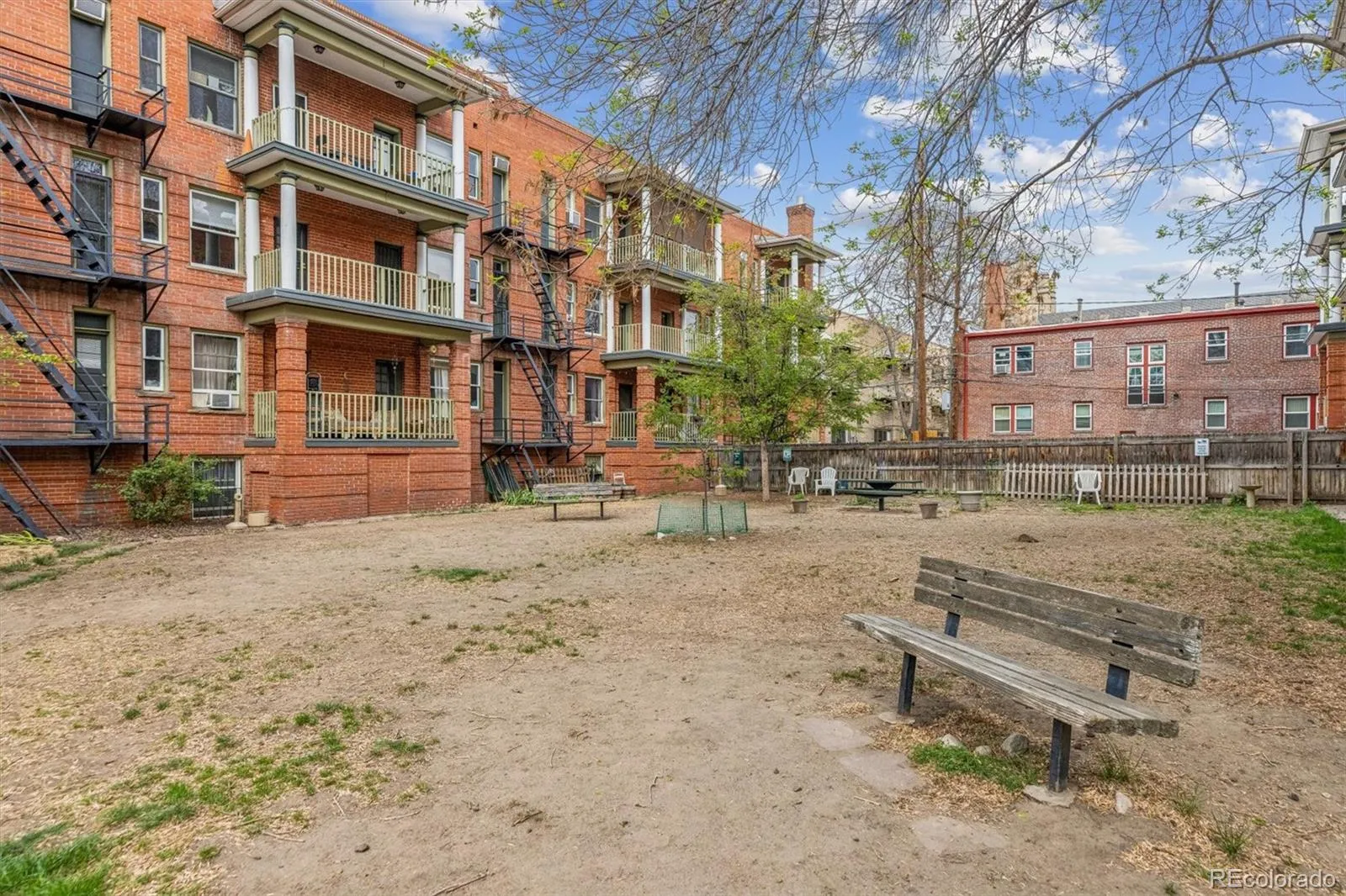 04112026192148 1600 22