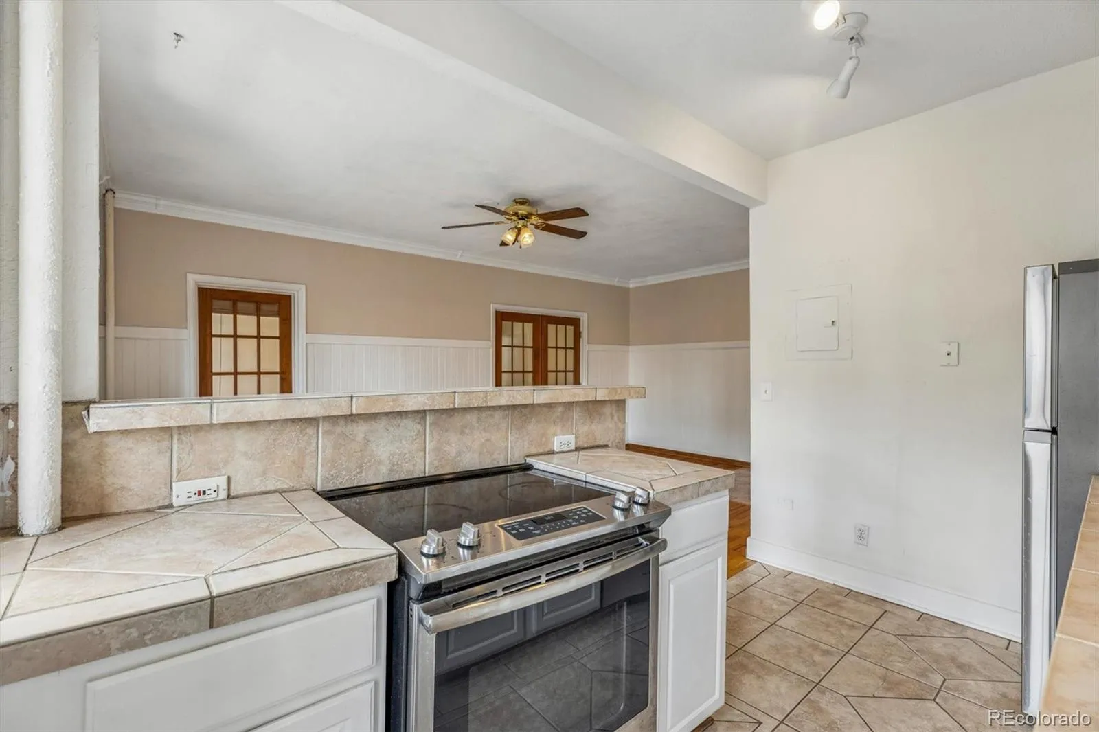 04112026192148 1600 4