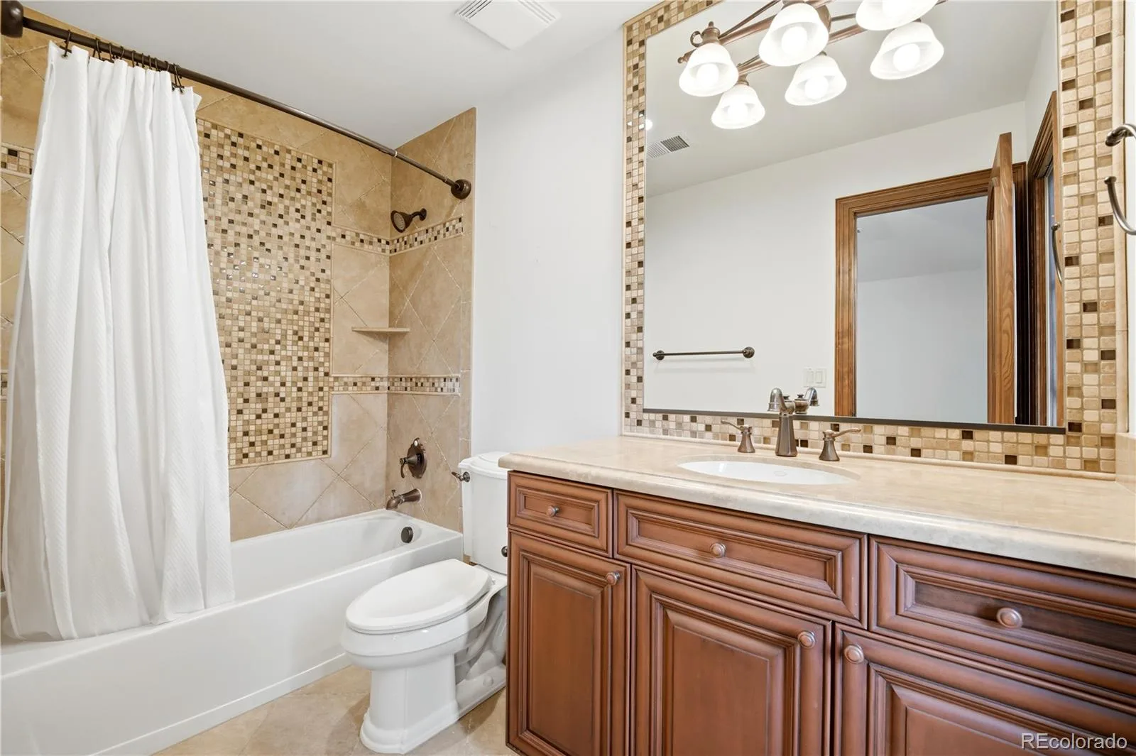 7680 E 6th Avenue Denver CO 80230 | MLS #REC9757028 08282026193842 1600 24