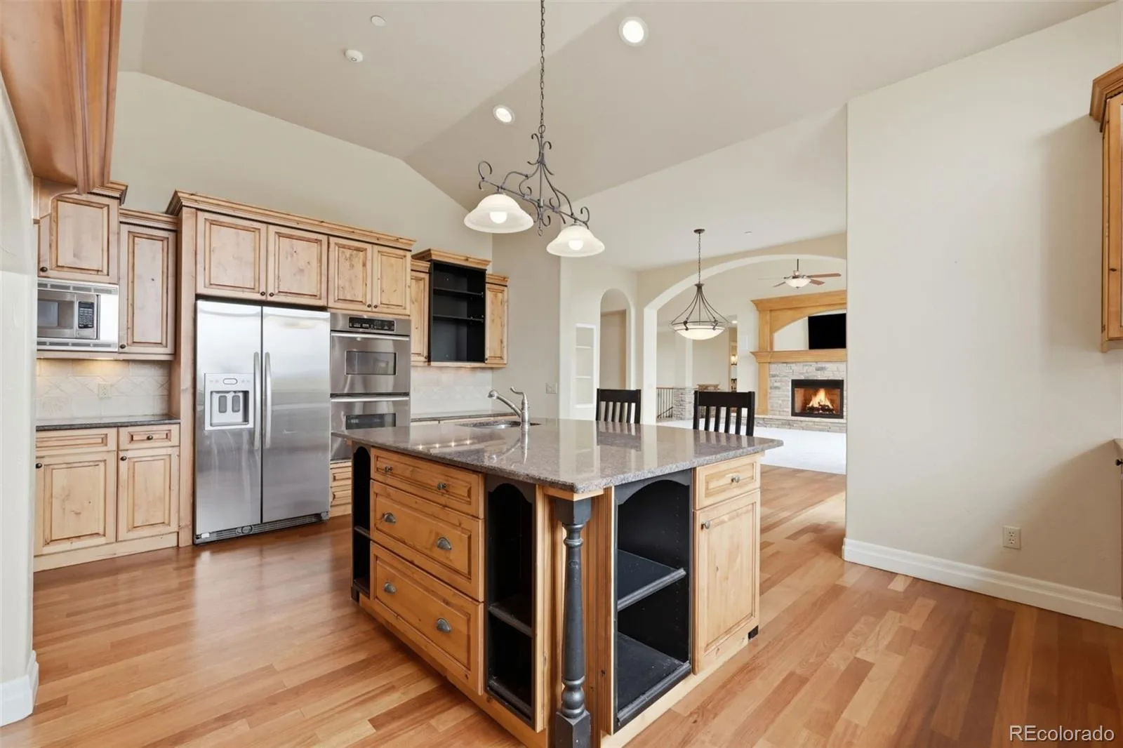 395 Young Circle Castle Rock CO 80104 | MLS #REC9757235 08182026214001 1600 20