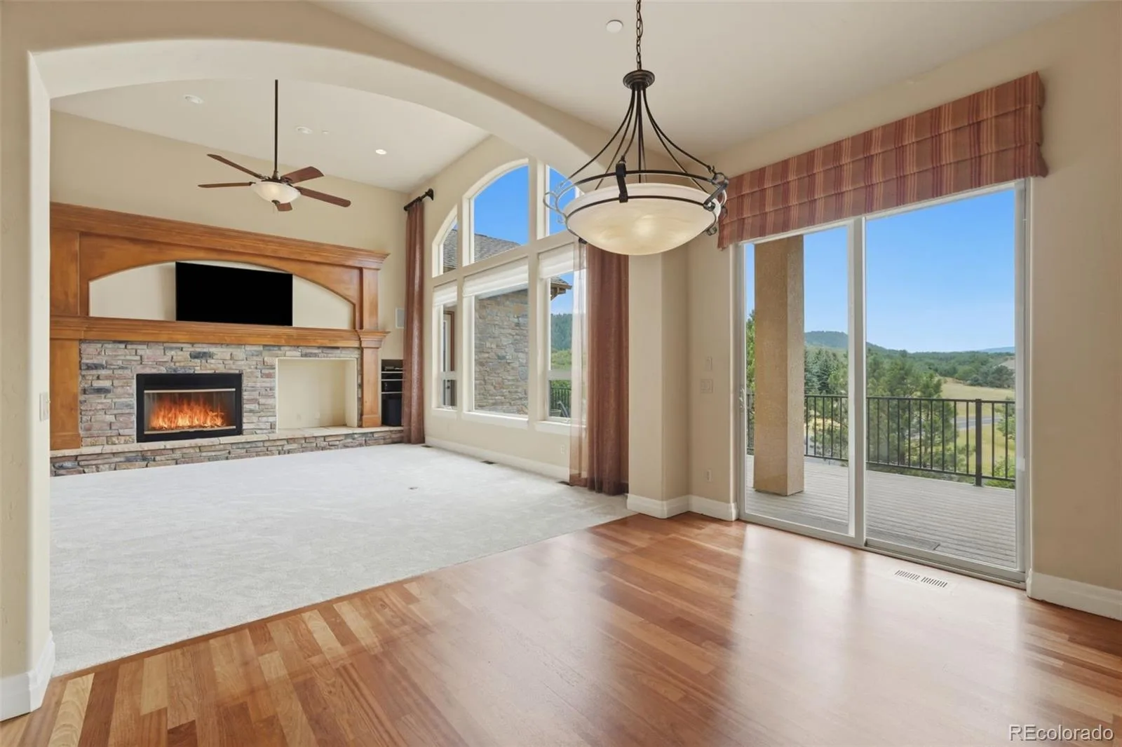 395 Young Circle Castle Rock CO 80104 | MLS #REC9757235 08182026214001 1600 23