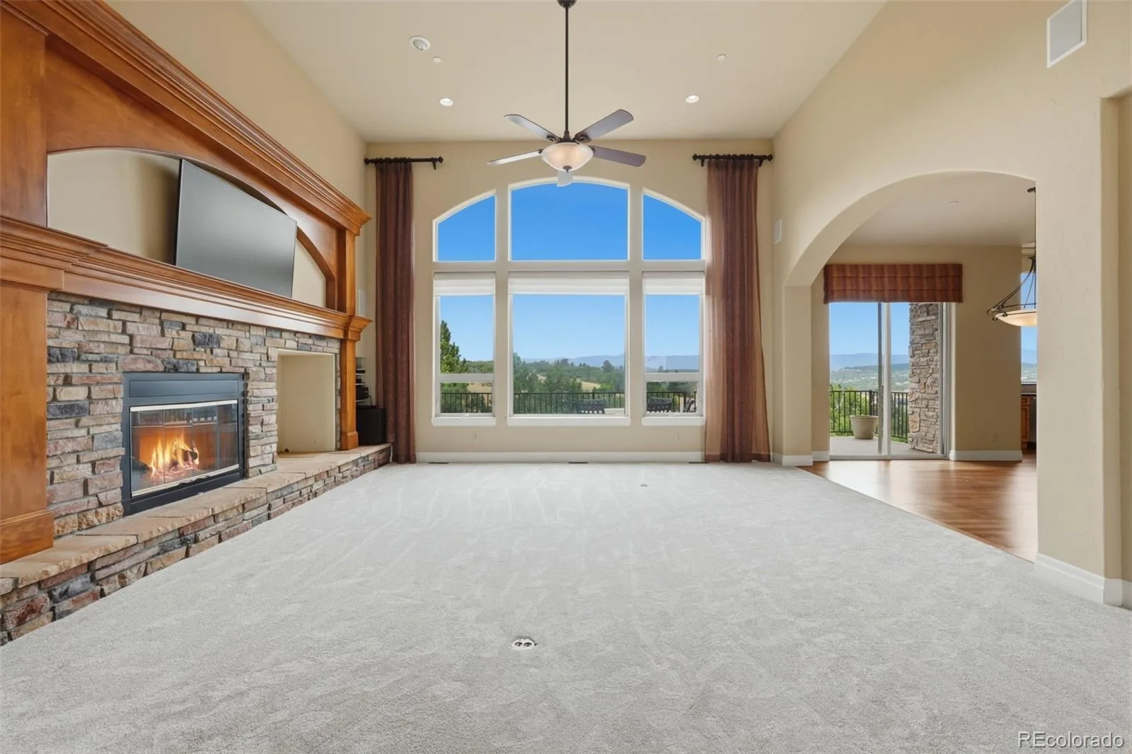 395 Young Circle Castle Rock CO 80104 | MLS #REC9757235 08182026214001 1600 3