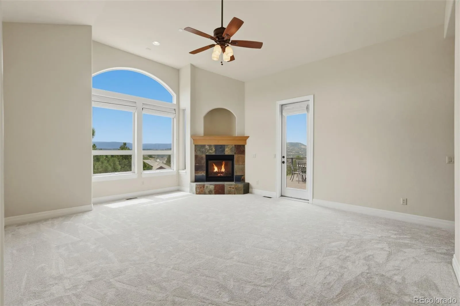 395 Young Circle Castle Rock CO 80104 | MLS #REC9757235 08182026214001 1600 31