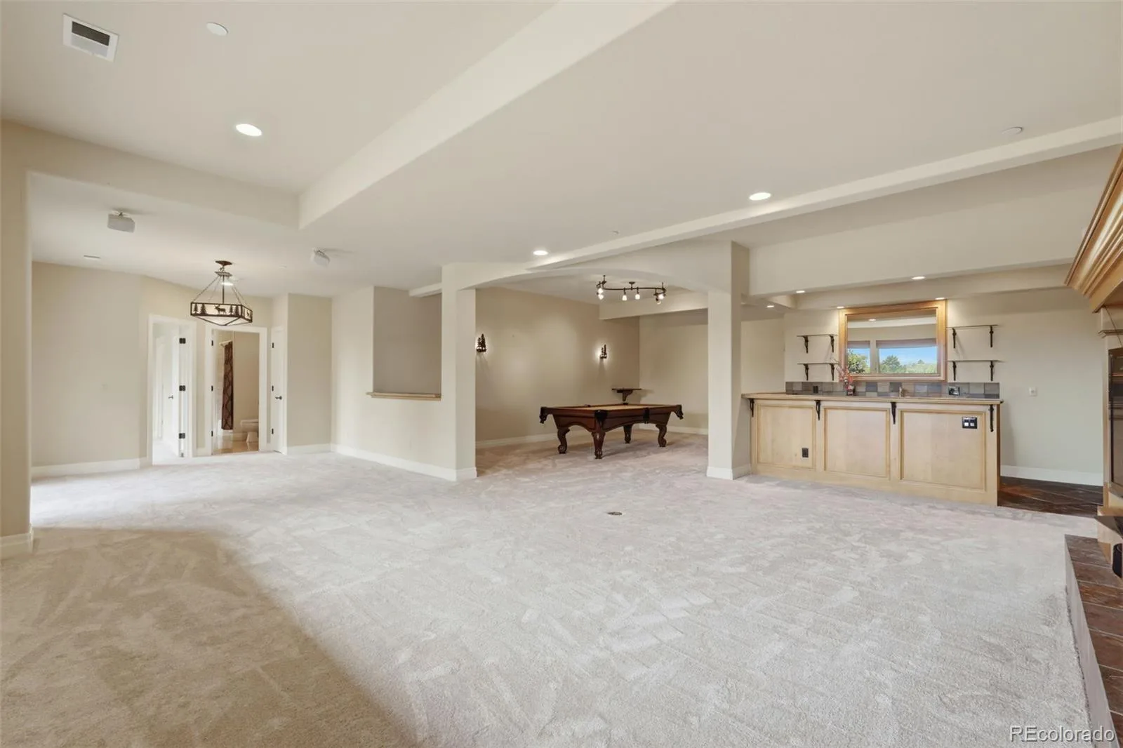 395 Young Circle Castle Rock CO 80104 | MLS #REC9757235 08182026214001 1600 37