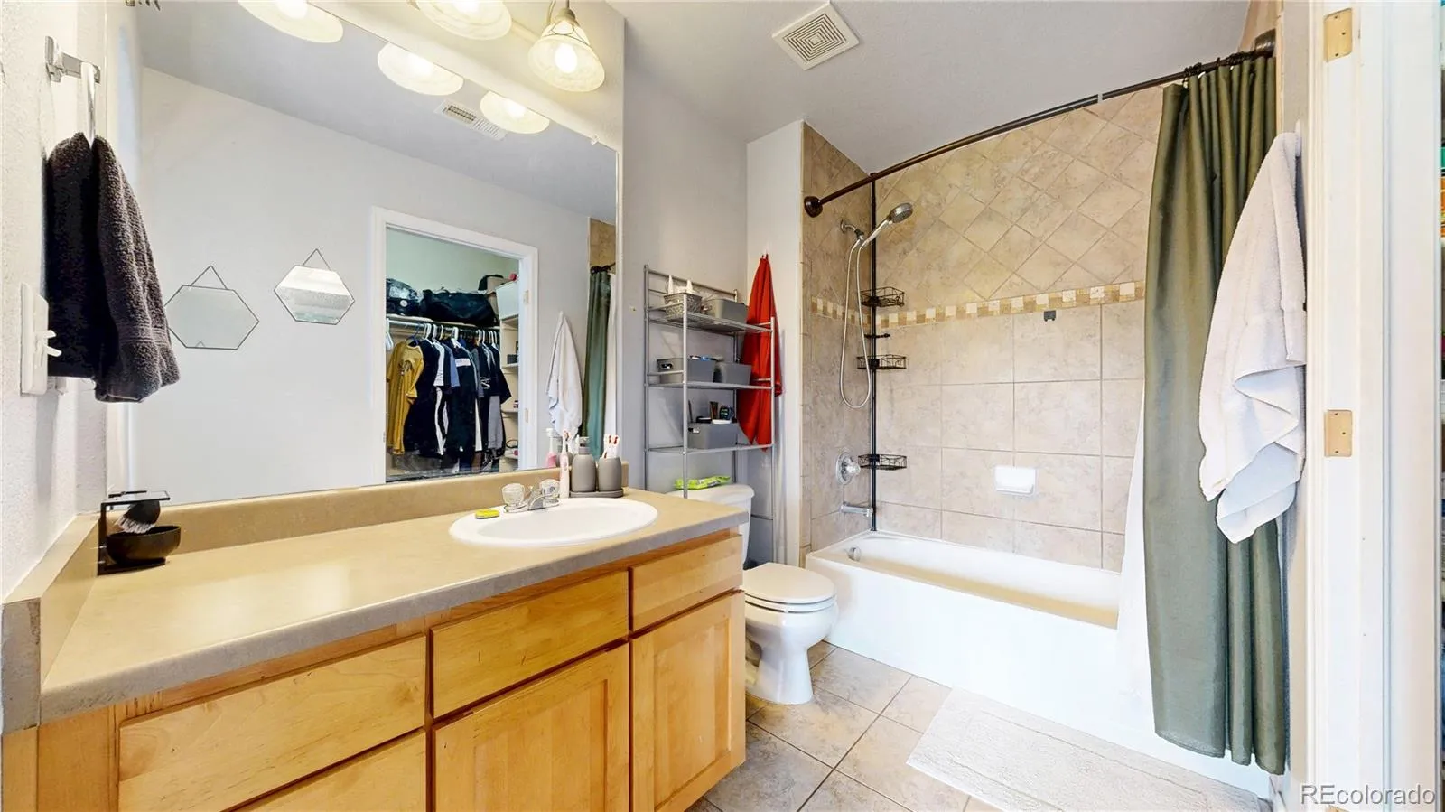 3927 Nordland Trail Castle Rock CO 80109 | MLS #REC9757286 05232026100737 1600 20