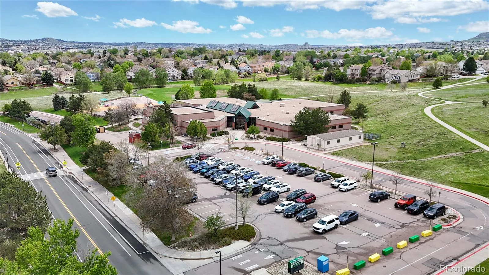 3927 Nordland Trail Castle Rock CO 80109 | MLS #REC9757286 05232026100737 1600 33
