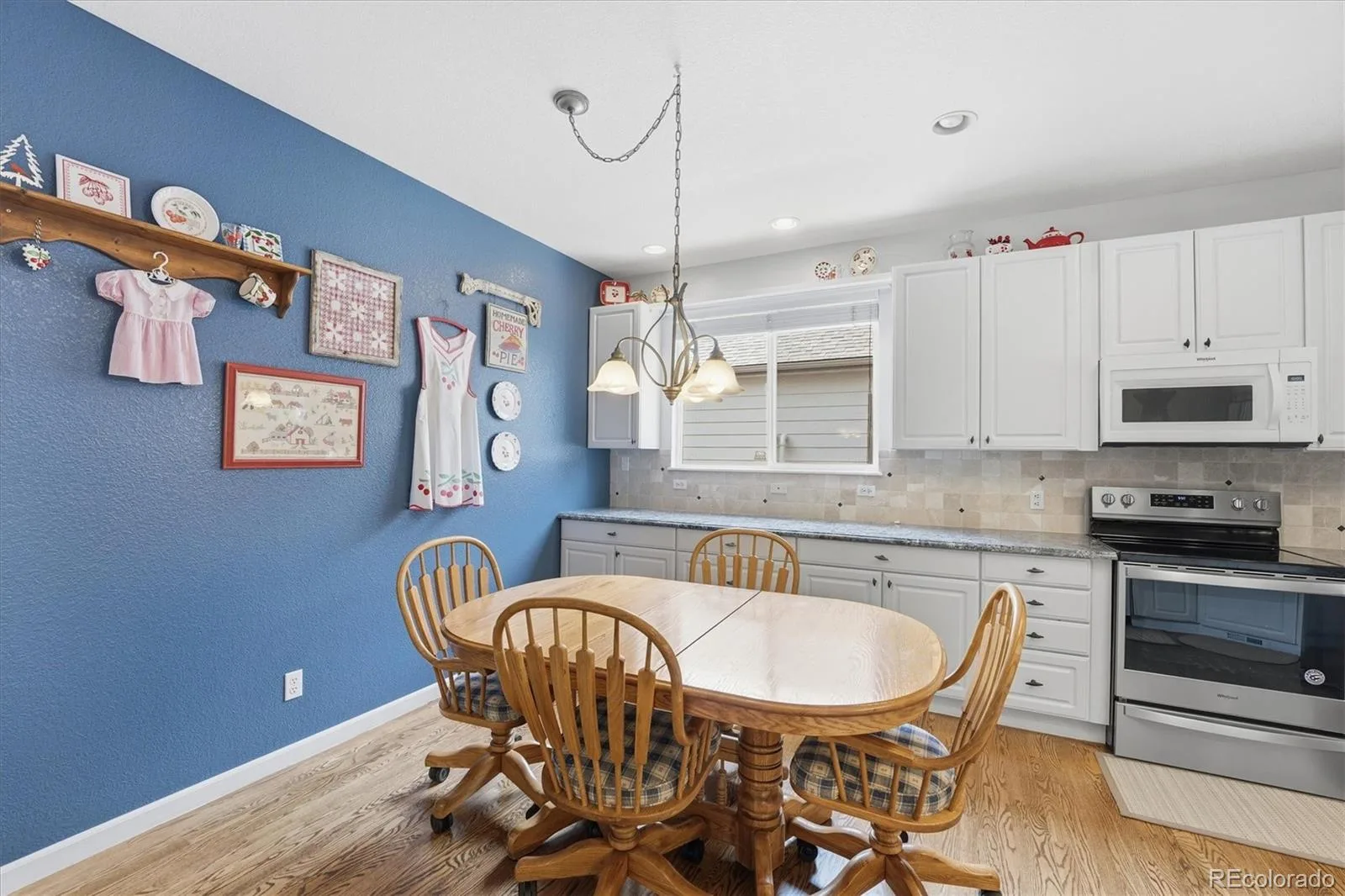 7287 S Acoma Street Littleton CO 80120 MLS #REC9757356 06252026001031 1600 15