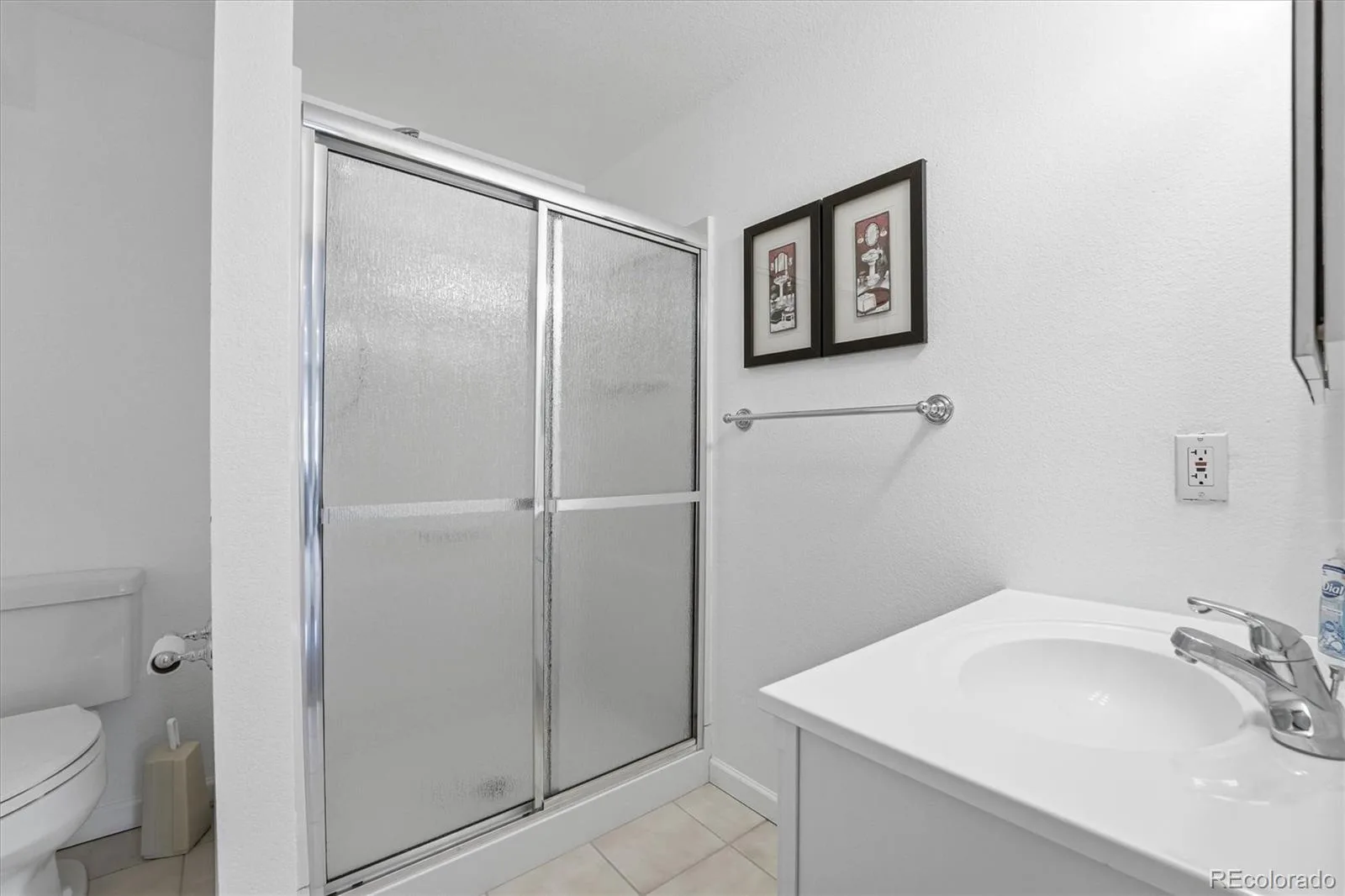 7287 S Acoma Street Littleton CO 80120 MLS #REC9757356 06252026001031 1600 40