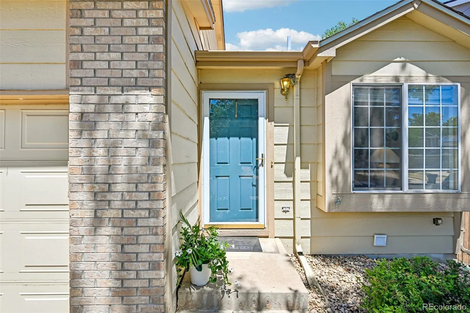 2531 Cove Creek Court Littleton CO 80129 | MLS #REC9757650 07302026163145 1600 18