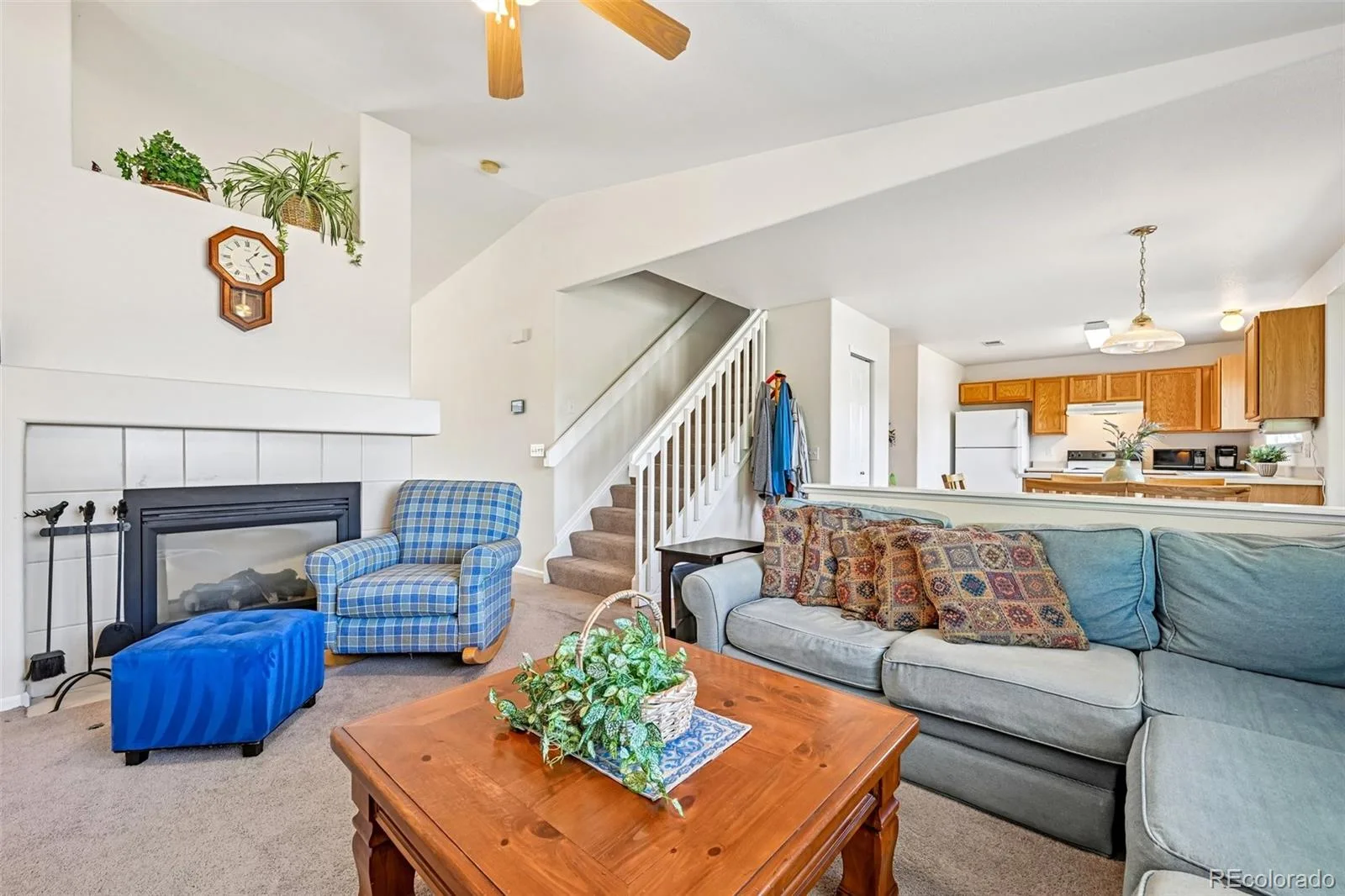 2531 Cove Creek Court Littleton CO 80129 | MLS #REC9757650 07302026163145 1600 24