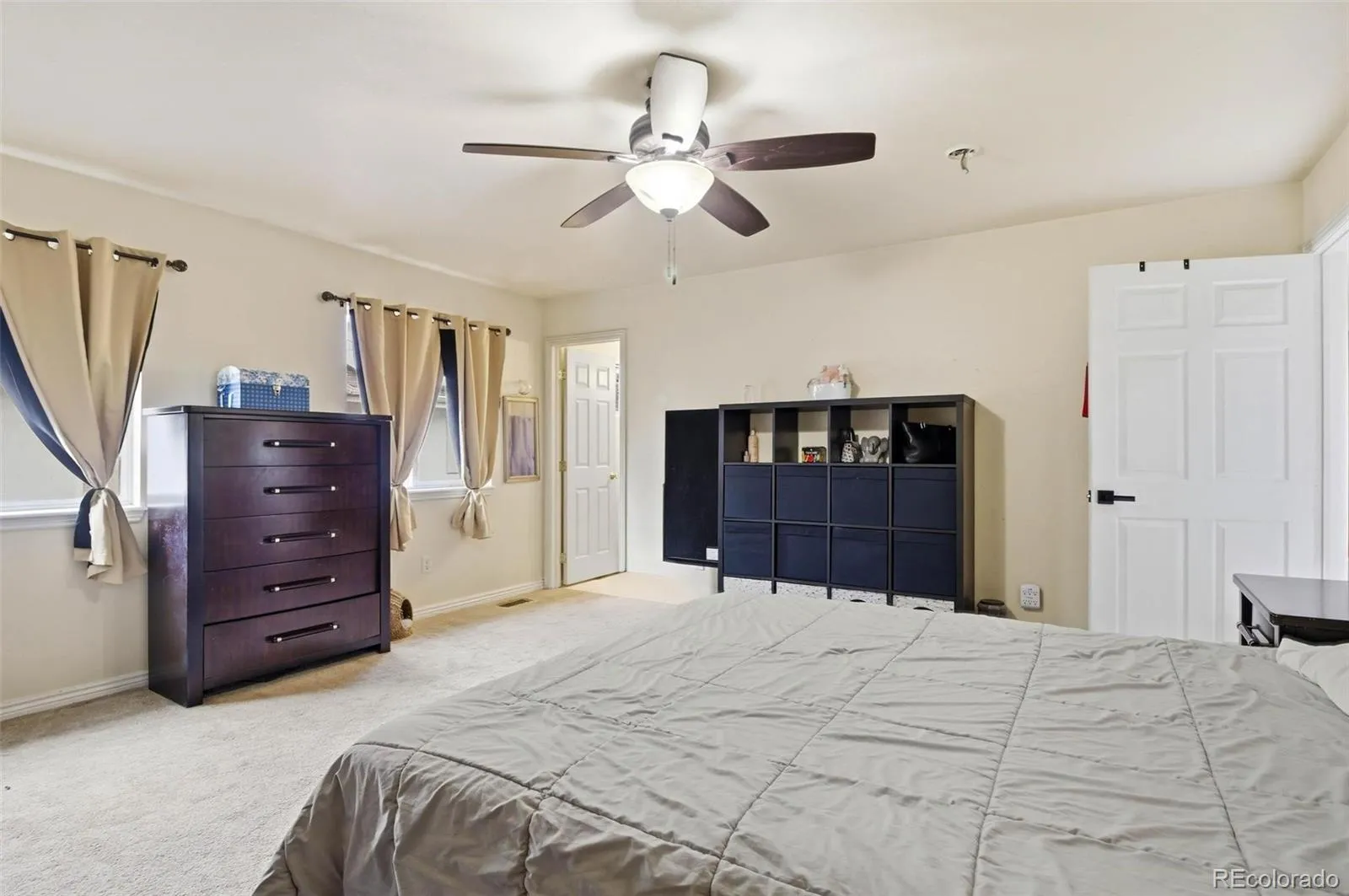 04162026162510 1600 13