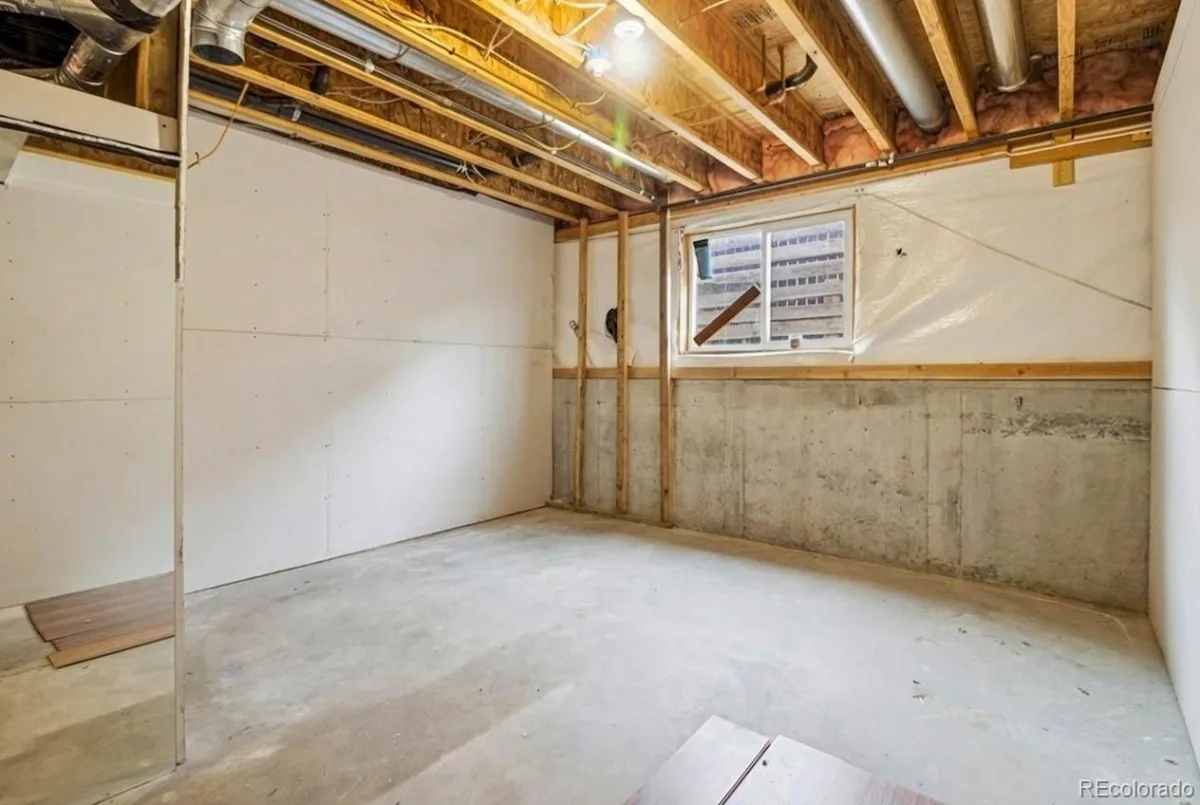 5133 Milwaukee Street Denver CO 80216 MLS #REC9758734 06292026185152 1200 23
