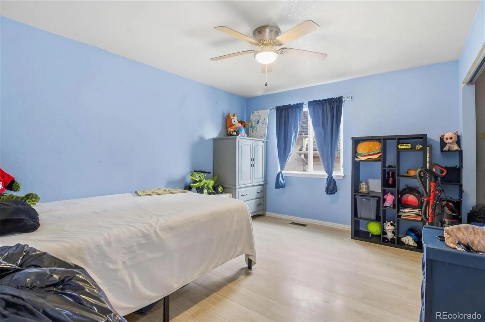 5133 Milwaukee Street Denver CO 80216 MLS #REC9758734 06292026185152 1600 16