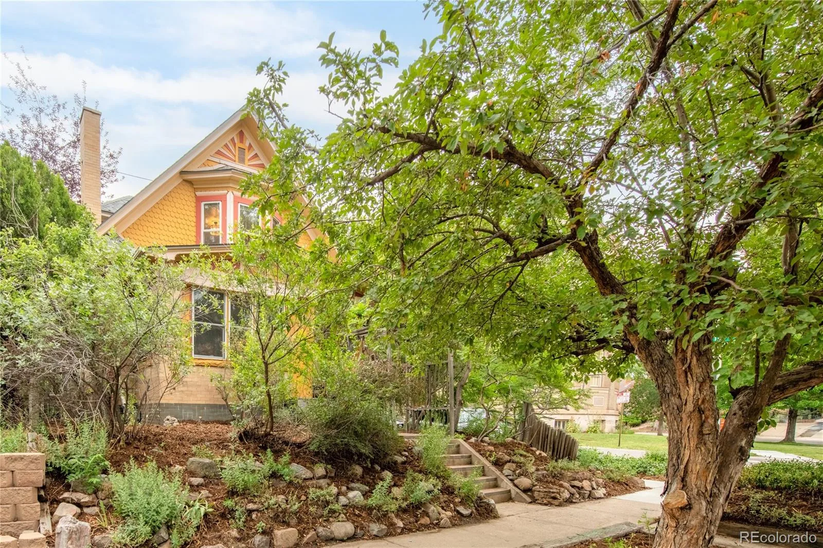 3025 Grove Street Denver CO 80211 MLS #REC9760850 07152026085352 1600 40