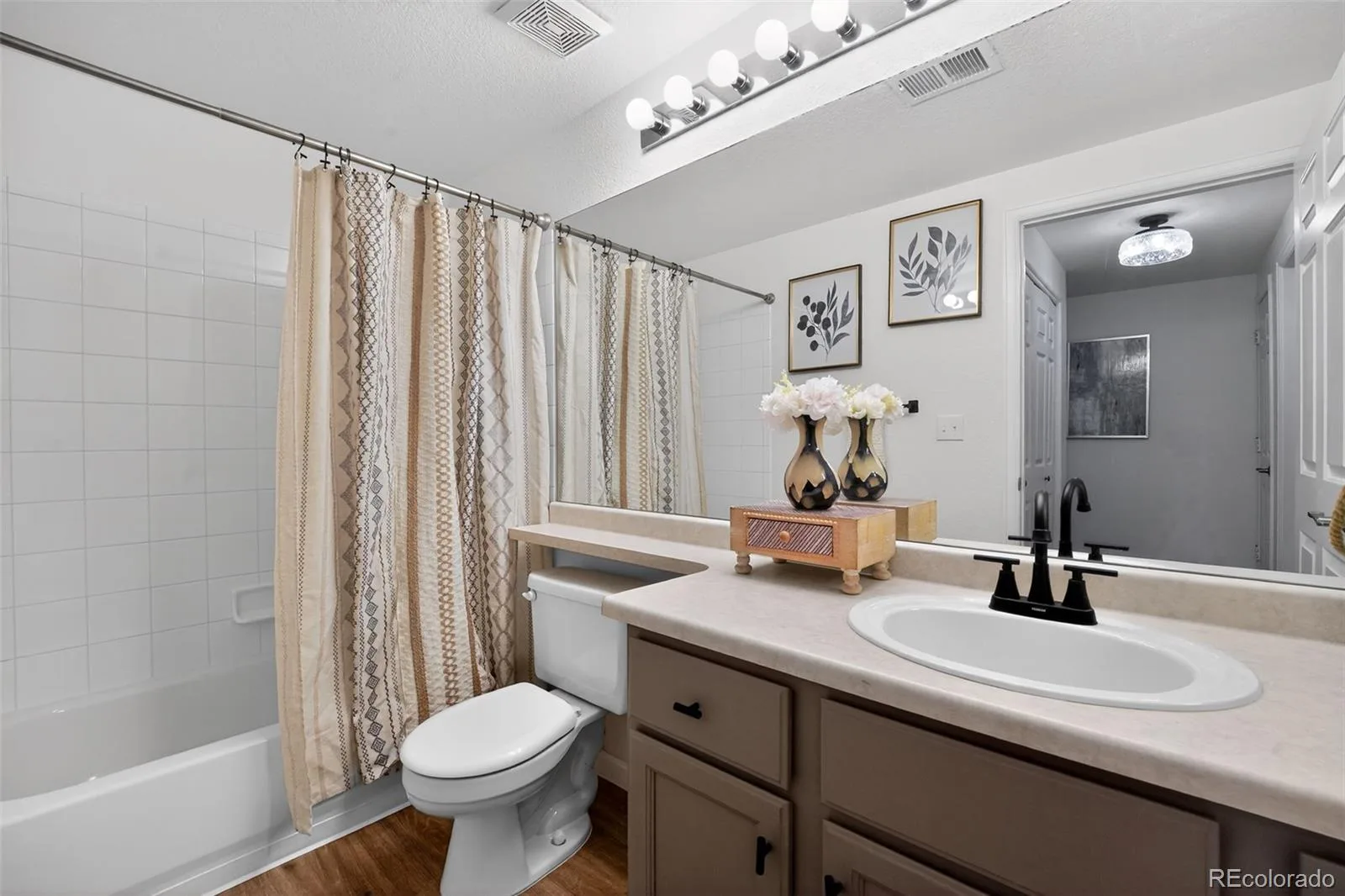 1155 S Alton Street #A Denver CO 80247 | MLS #REC9761348 08202026155730 1600 18