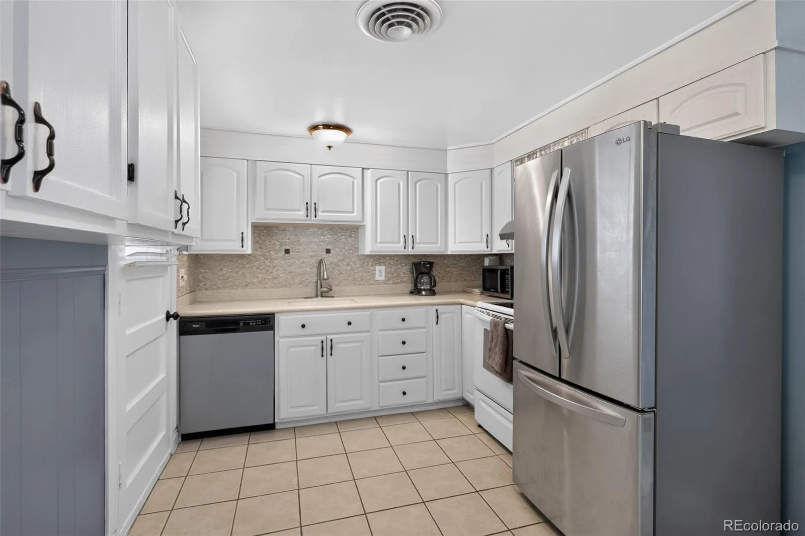 1580 S Knox Court Denver CO 80219 | MLS #REC9762708 07302026162828 1600 10