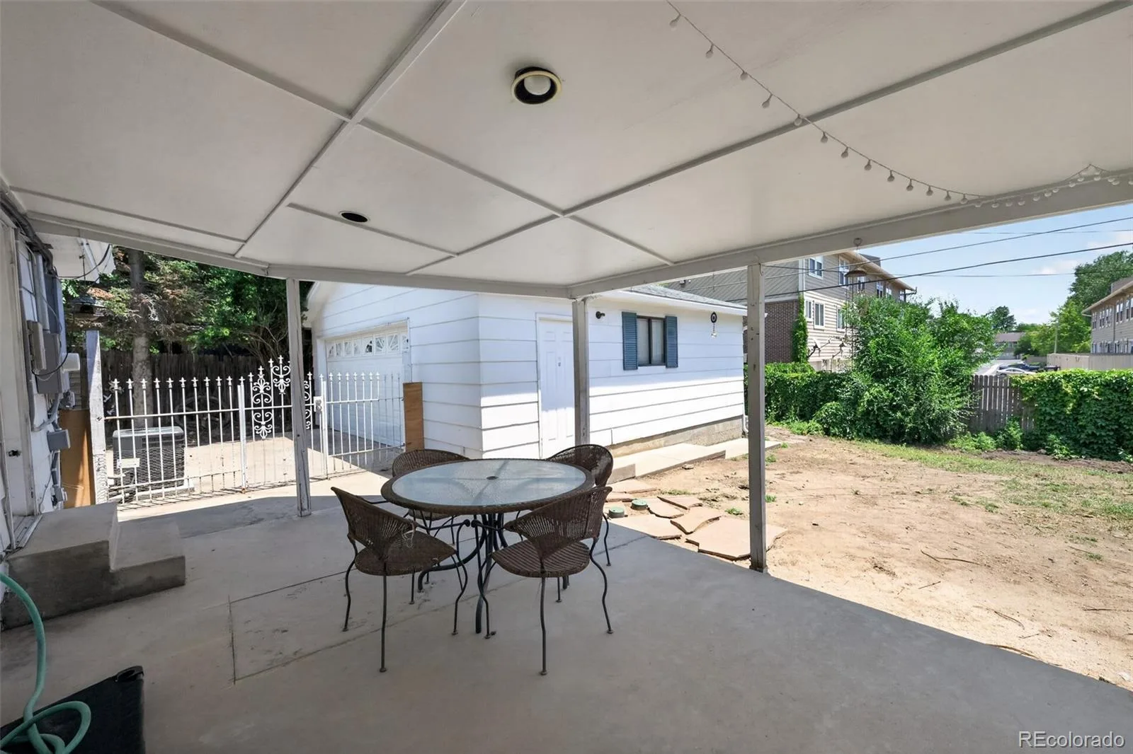 1580 S Knox Court Denver CO 80219 | MLS #REC9762708 07302026162828 1600 27