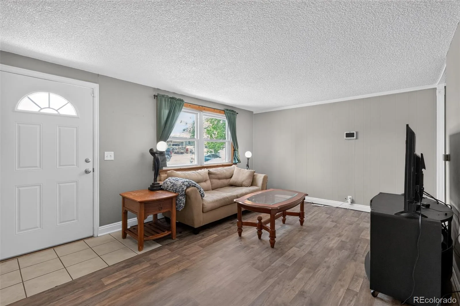 1580 S Knox Court Denver CO 80219 | MLS #REC9762708 07302026162828 1600 3