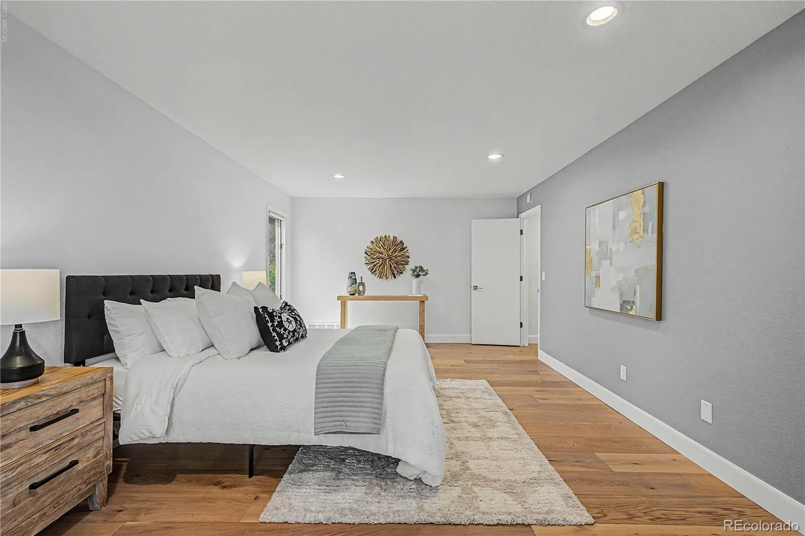 1519 E Maplewood Court Littleton CO 80121 | MLS #REC9764147 08202026204803 1600 23