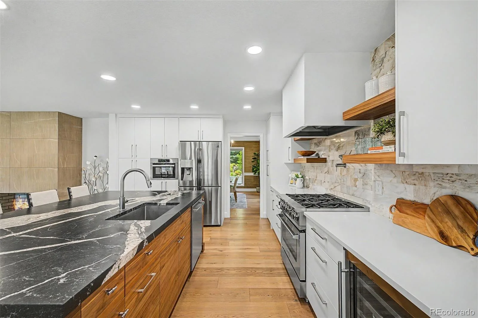 1519 E Maplewood Court Littleton CO 80121 | MLS #REC9764147 08202026204803 1600 3