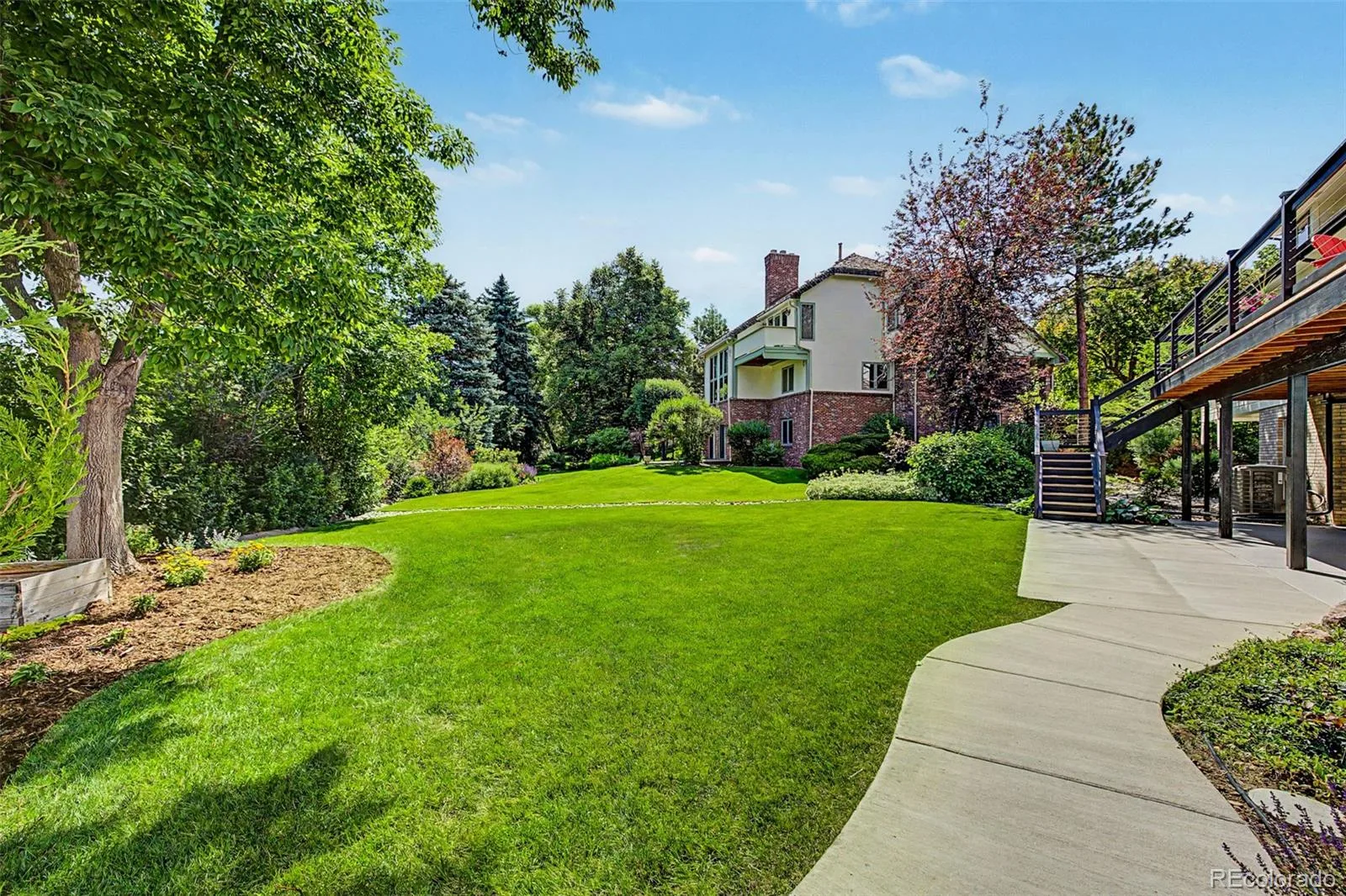 1519 E Maplewood Court Littleton CO 80121 | MLS #REC9764147 08202026204803 1600 42