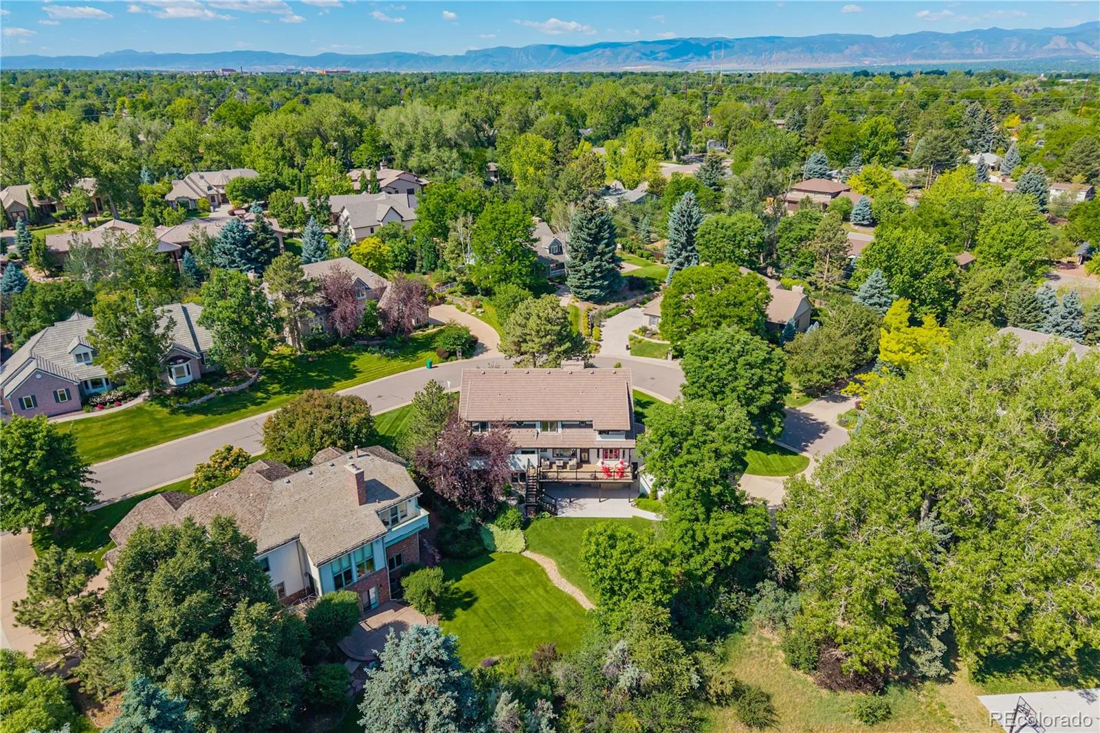 1519 E Maplewood Court Littleton CO 80121 | MLS #REC9764147 08202026204803 1600 47