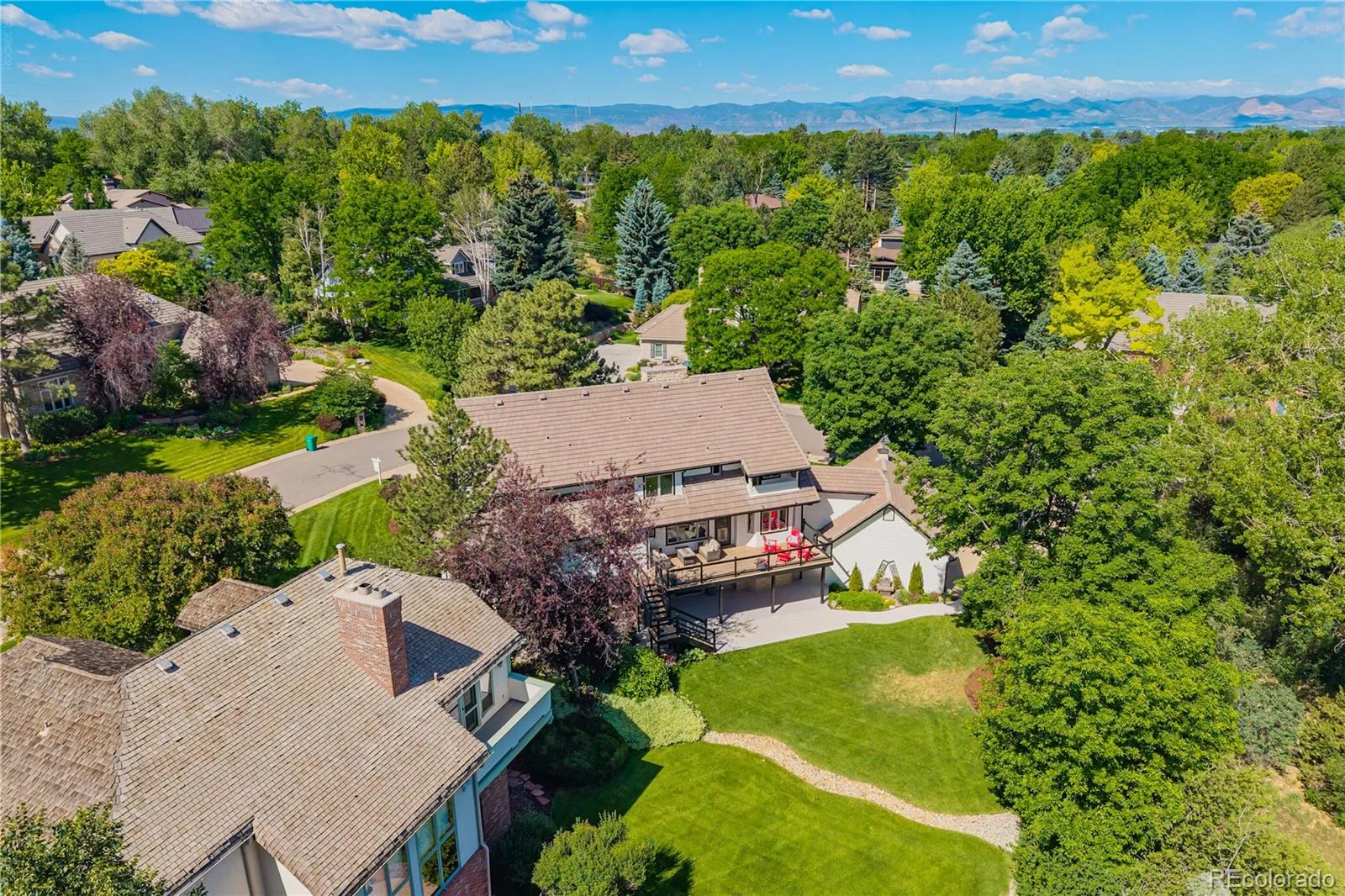 1519 E Maplewood Court Littleton CO 80121 | MLS #REC9764147 08202026204803 1600 49