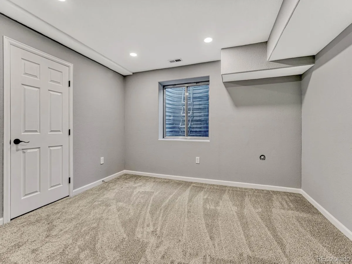 10202 Nickolas Avenue Littleton CO 80130 MLS #REC9764225 07082026171403 1200 34