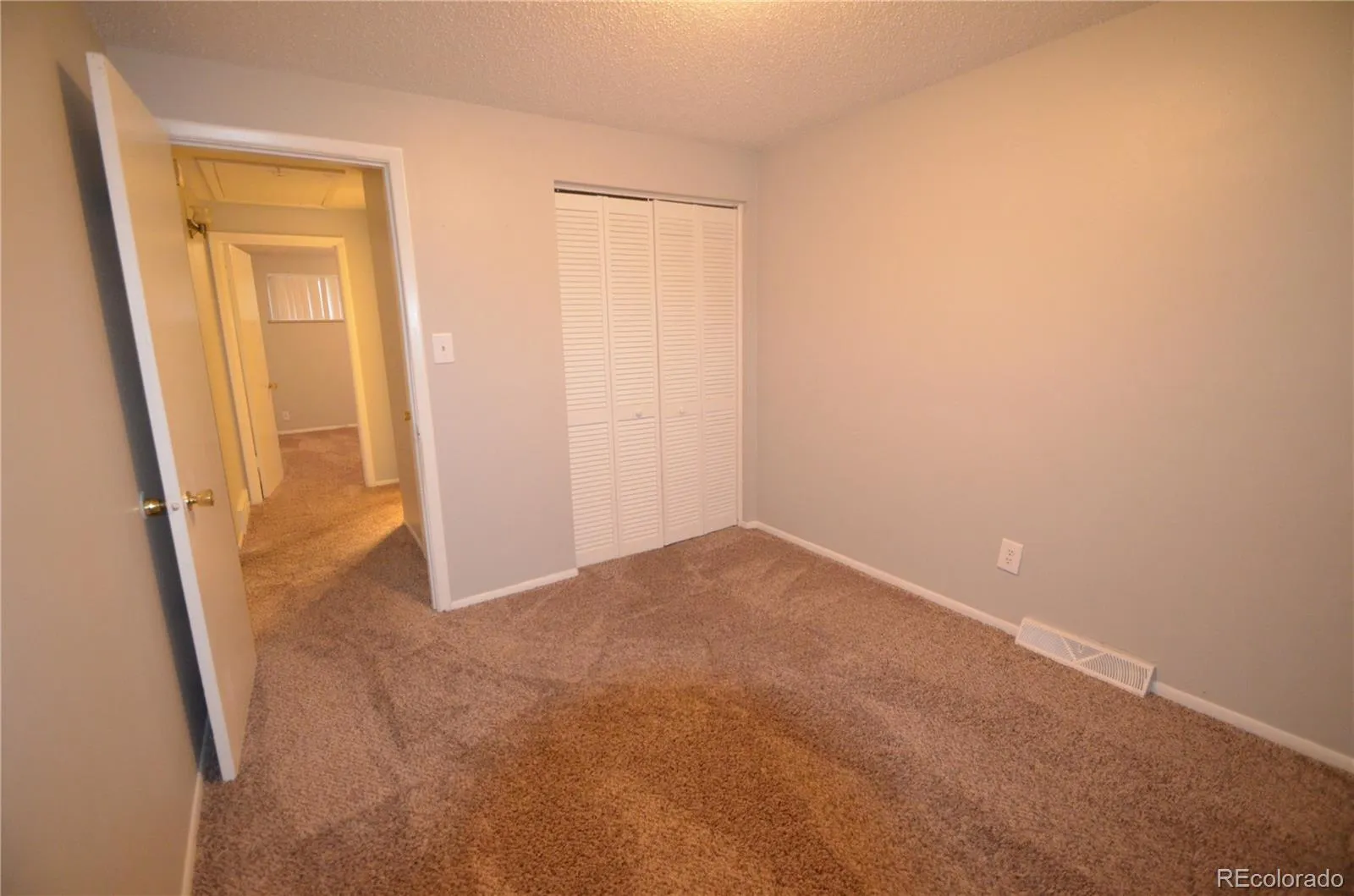 10800 E 4th Way Aurora CO 80010 | MLS #REC9764435 04282026201805 1600 19
