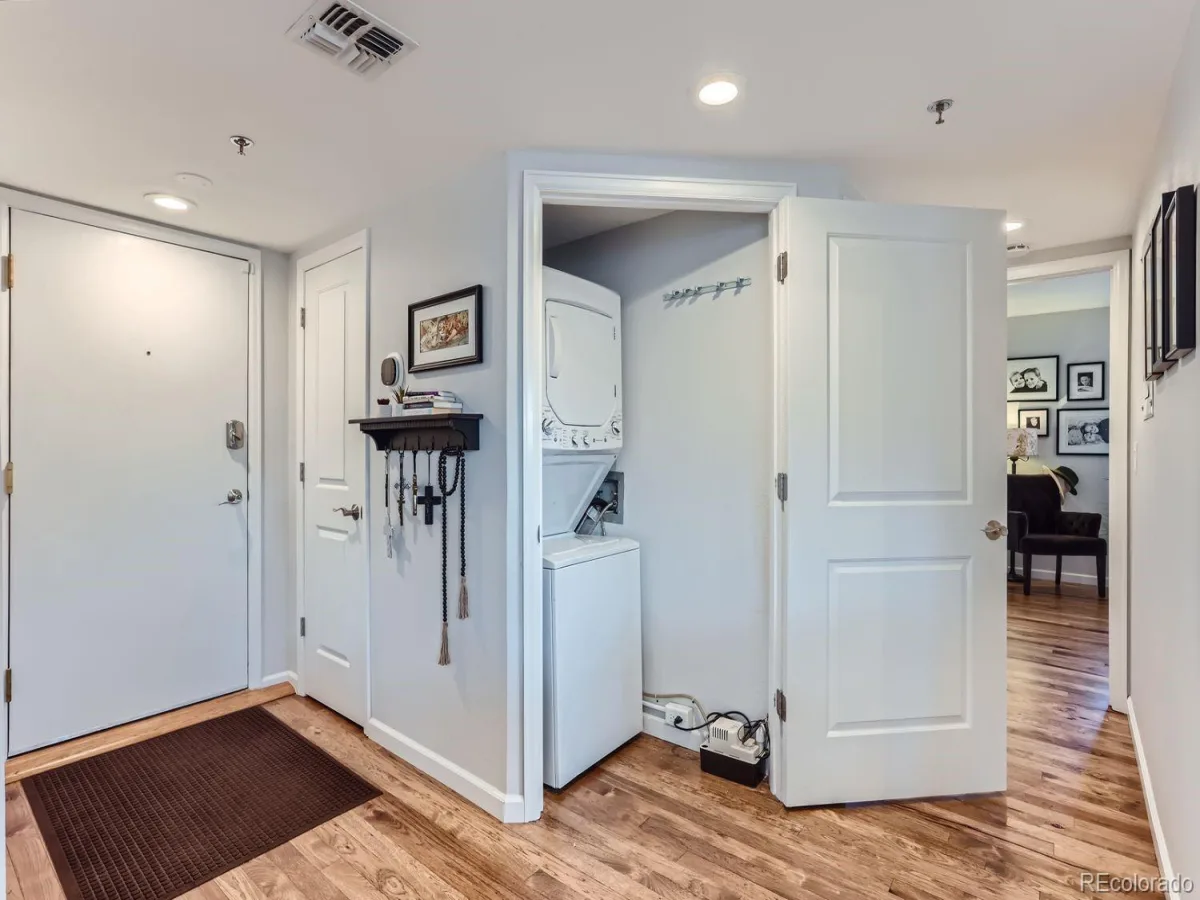 350 Detroit Street #204 Denver CO 80206 MLS #REC9764453 06162026222508 1200 21